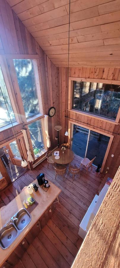 Вилла Ocean Views & Sunset Beach Cabin With Soaker Tub & Fire Pit Пауэлл-Ривер Экстерьер фото