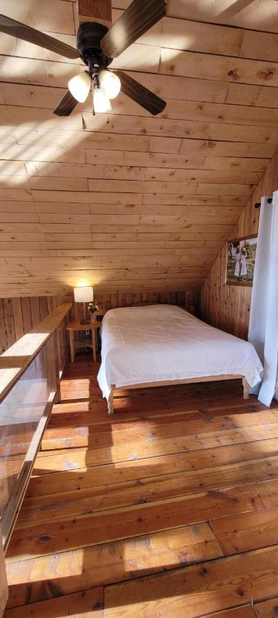 Вилла Ocean Views & Sunset Beach Cabin With Soaker Tub & Fire Pit Пауэлл-Ривер Экстерьер фото