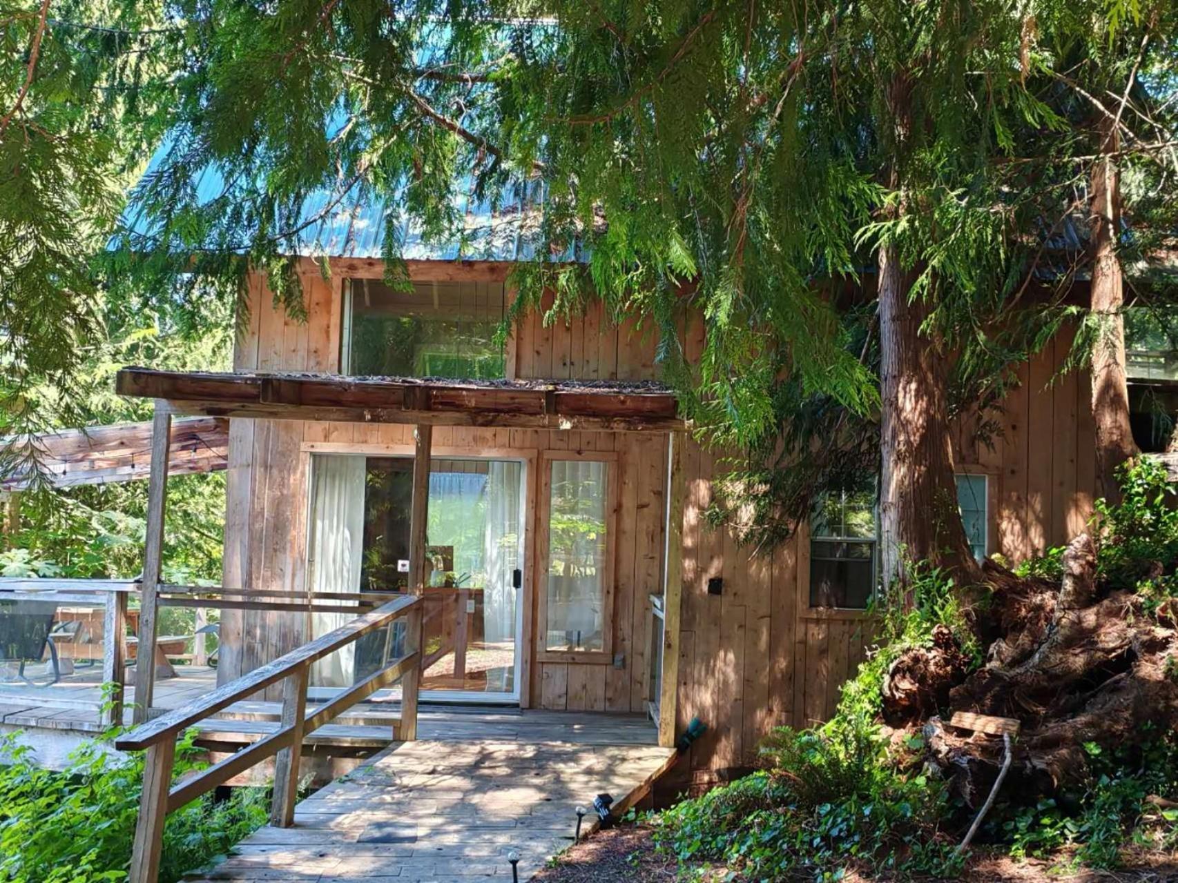Вилла Ocean Views & Sunset Beach Cabin With Soaker Tub & Fire Pit Пауэлл-Ривер Экстерьер фото